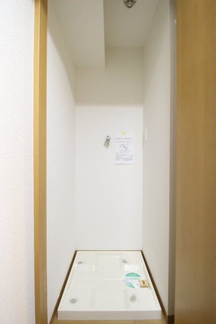 サンテミリオン三田 室内洗濯機置場