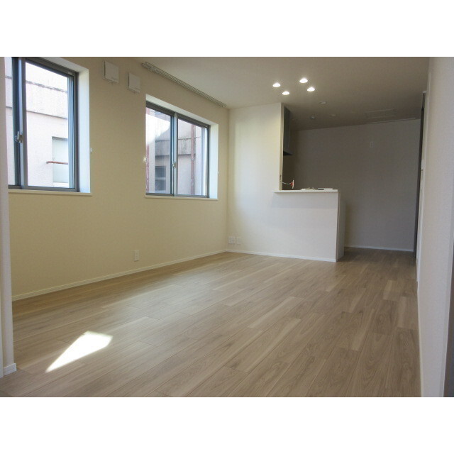 Luft中野坂上1階 内観