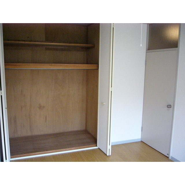 クレール１８ 収納