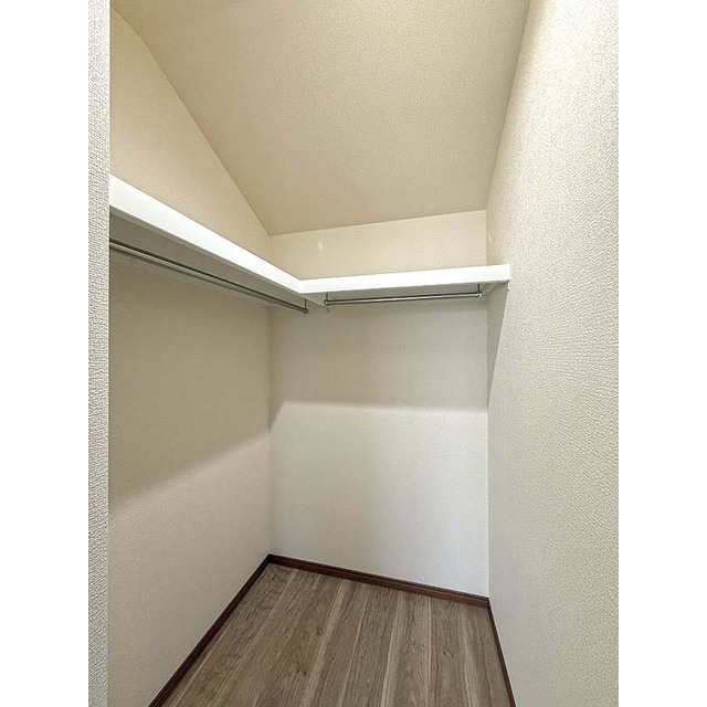 COSMOS 豊富な収納・ワークスペースとしても