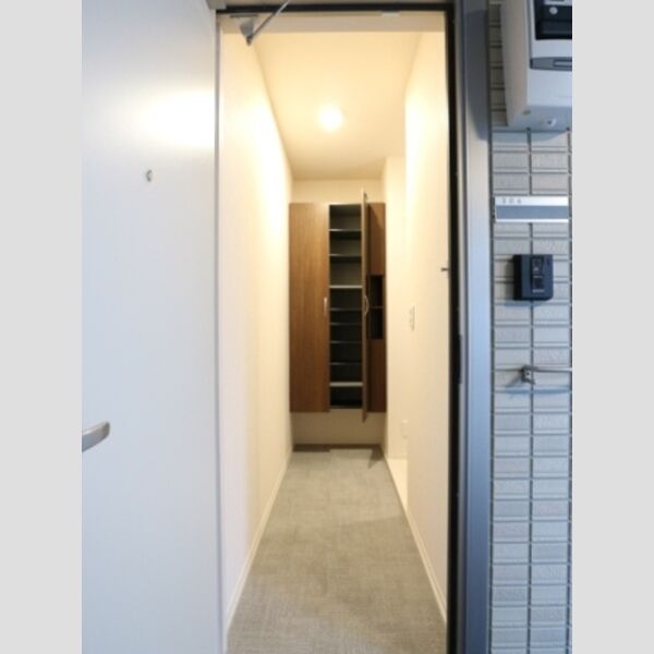 ブラウ天王台306号室 玄関