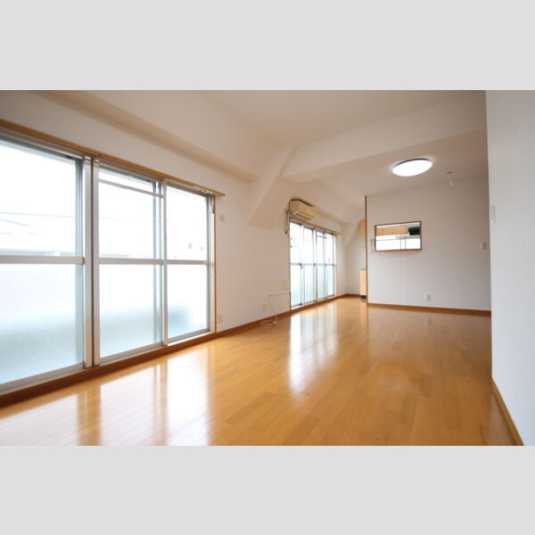 サンコービル ★リビング★