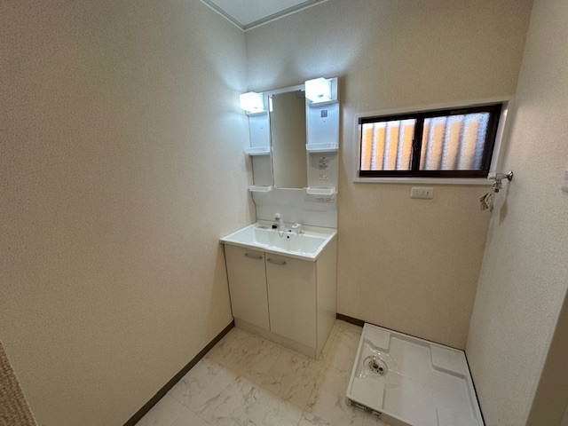 ライズホーム西武立川 洗面