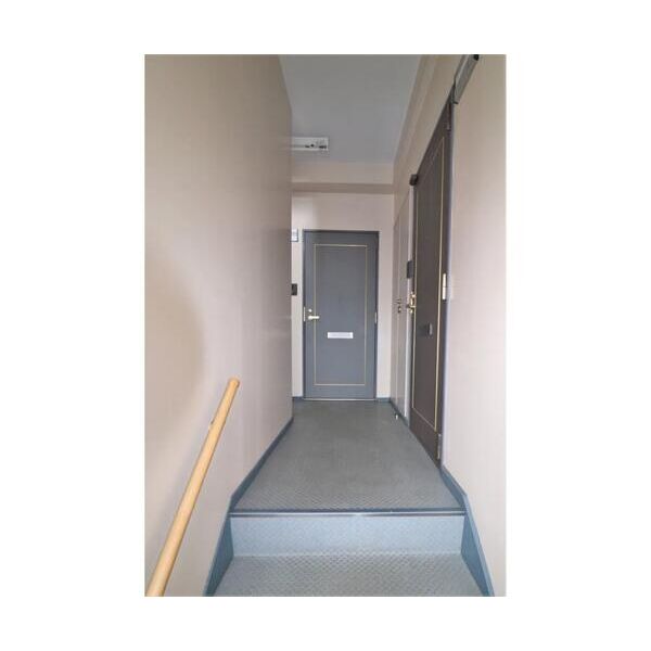 Comfort　K エントランス