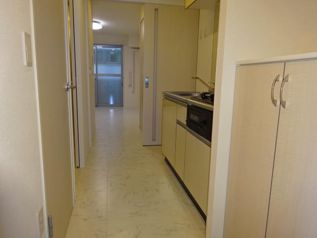 エミネンスおおたかの森 廊下