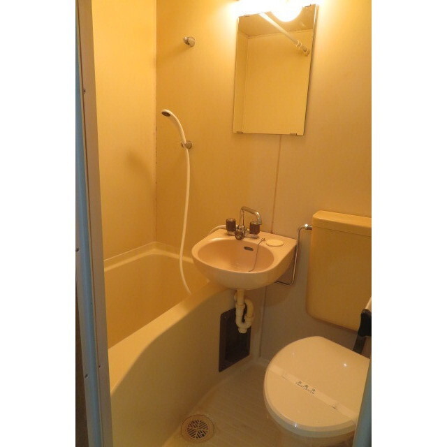 新宿セントラルヴィレッジ1階 お風呂