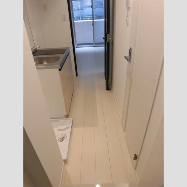 MAXIV横浜鶴見 リビング