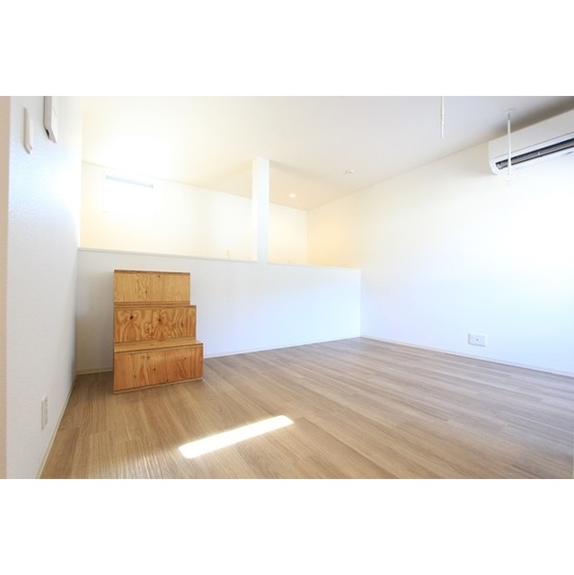 エスカリエ リビング