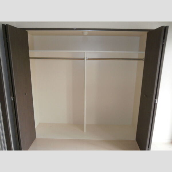 ノーブルヒルズ クローゼット