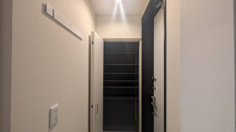 PISO ARCE Shinagawa1階 玄関