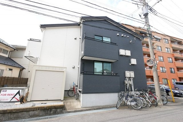 アドヴァンス新松戸 外観