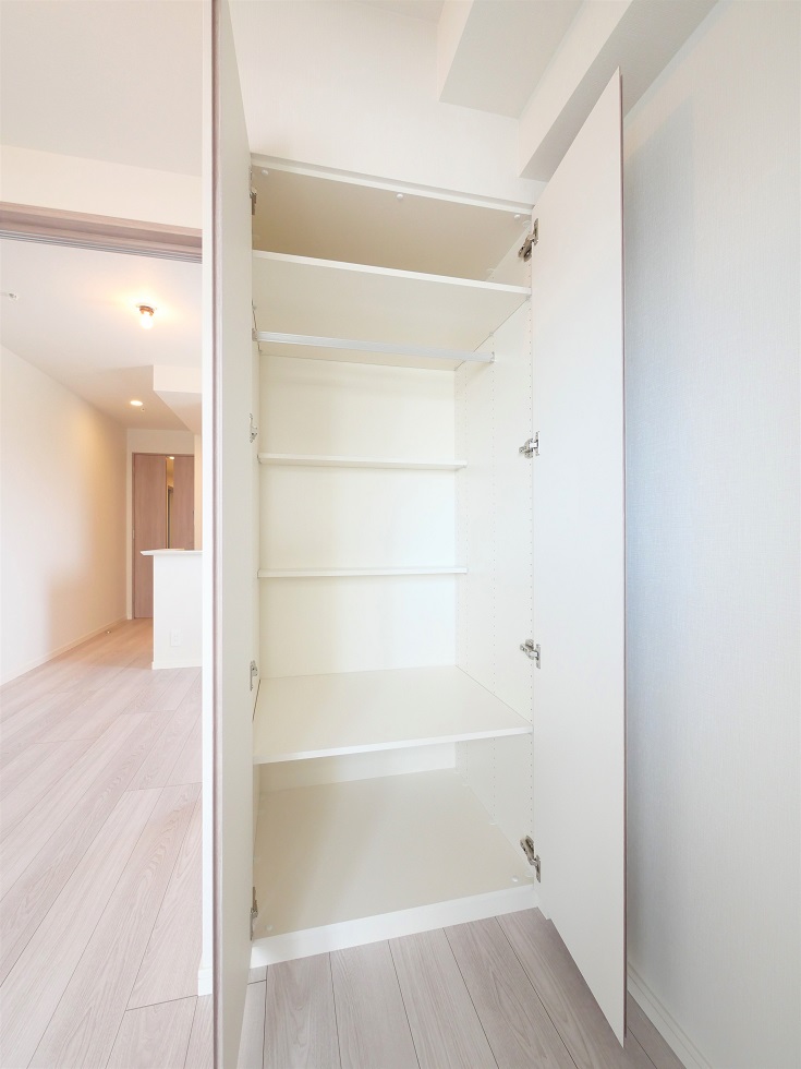 神宮北参道レジデンス5階 内観