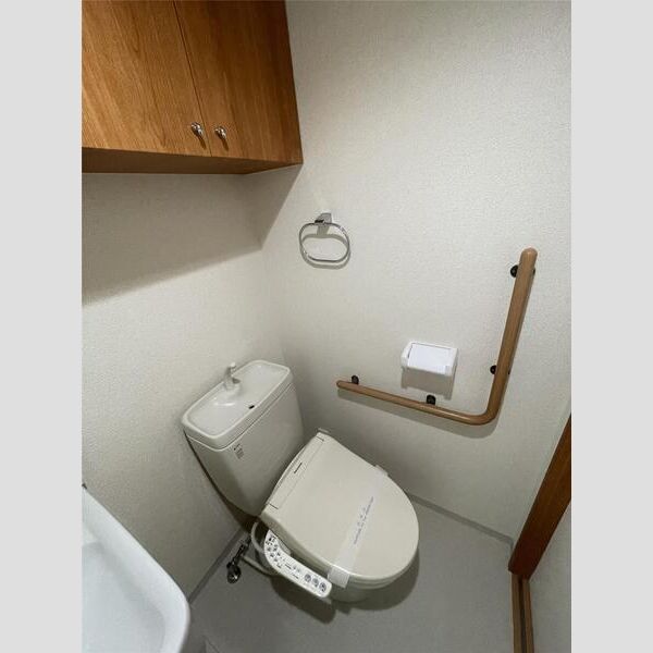 レフィーズ上野 トイレ