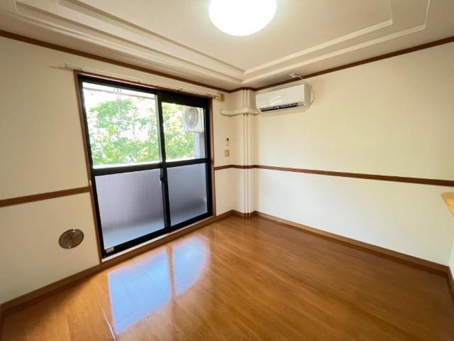 ディア フレンド ＫＯＩＺＵＭＩ206号室 同建物別部屋の参考画像