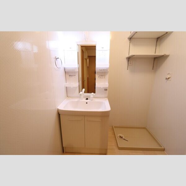 ソレーユ ヒロ101号室 洗髪洗面化粧台