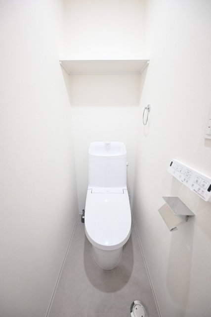 ＥＳ－Ｇｒａｎｄｅ文京白山1階 トイレ