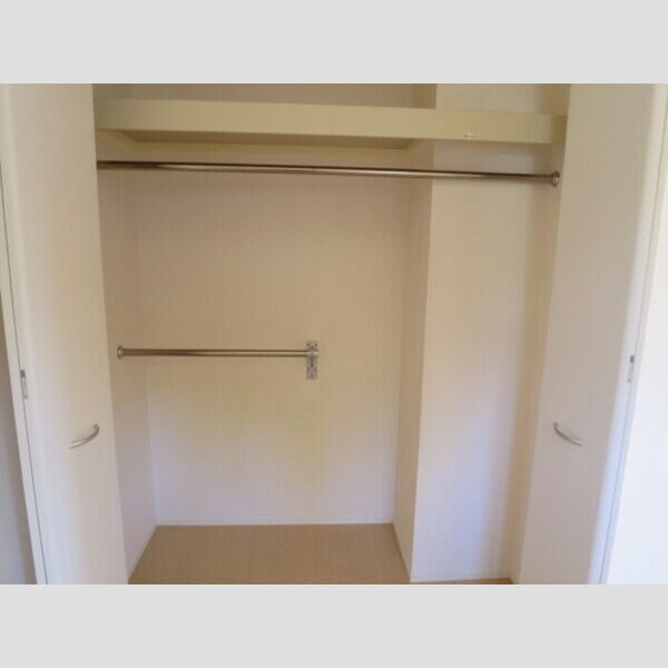 ハイブリッジⅢ クローゼット