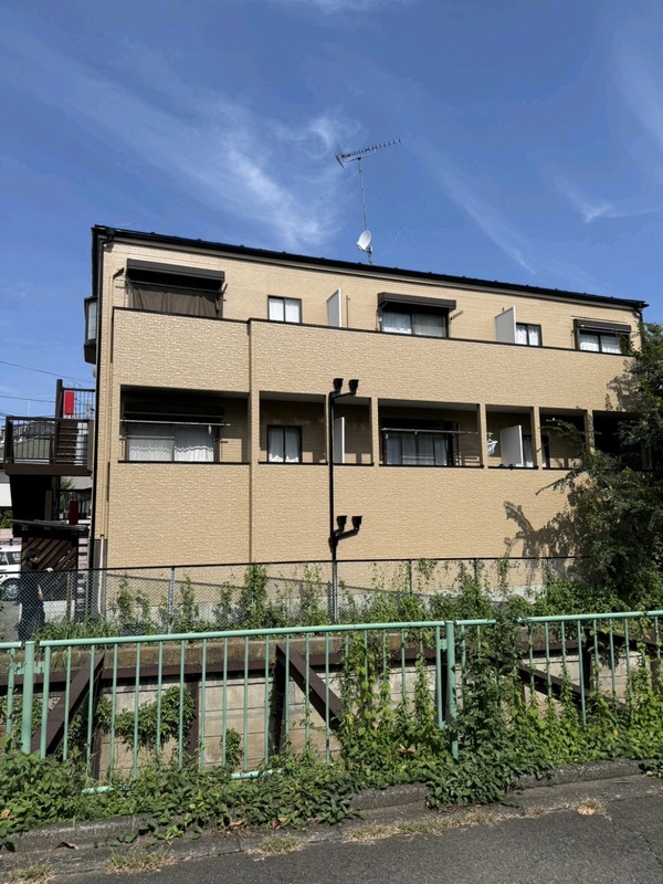 コーポリバーサイド 外観