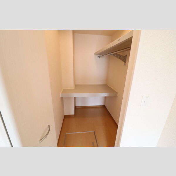 アビデホンダ ウォークインクローゼット