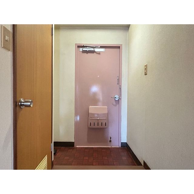 吉川マンション 玄関