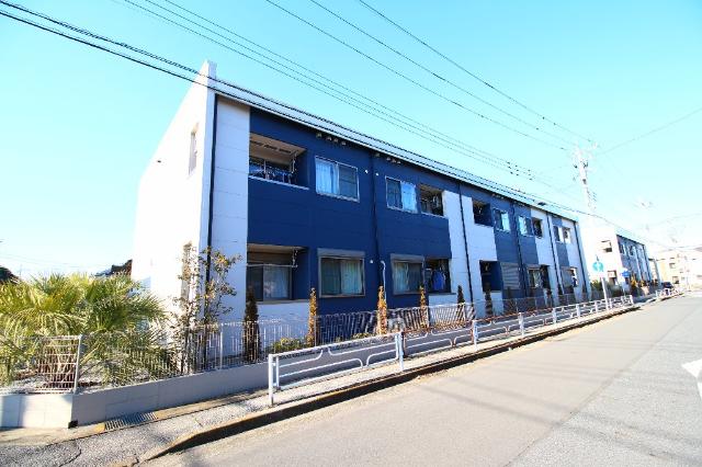 パインハースト壱番館 外観写真（昼）