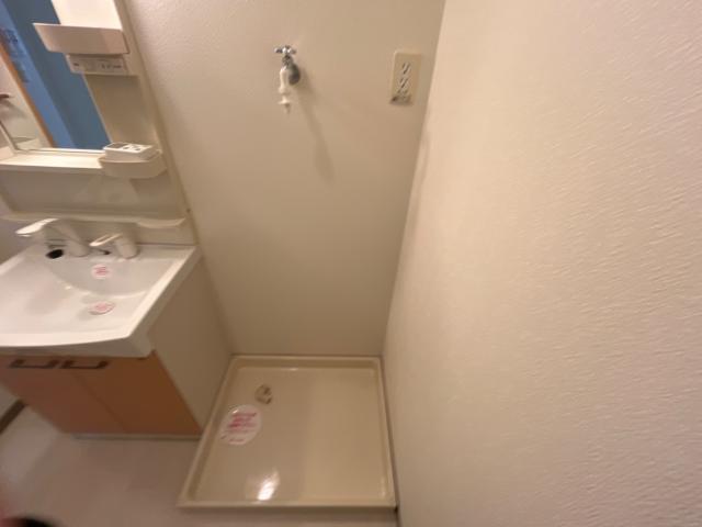 アメニティ　ヒルズ102号室 洗濯機置場