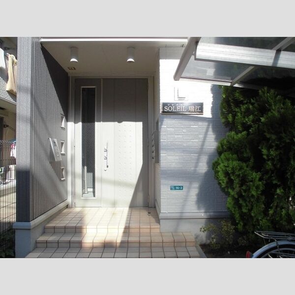 ソレイユ瑞江 エントランス