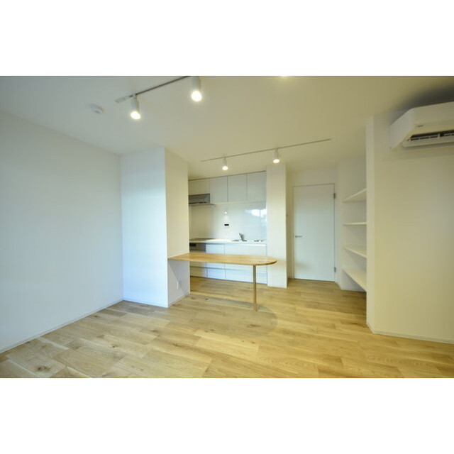 グランパセオ代々木上原0106号室 内観