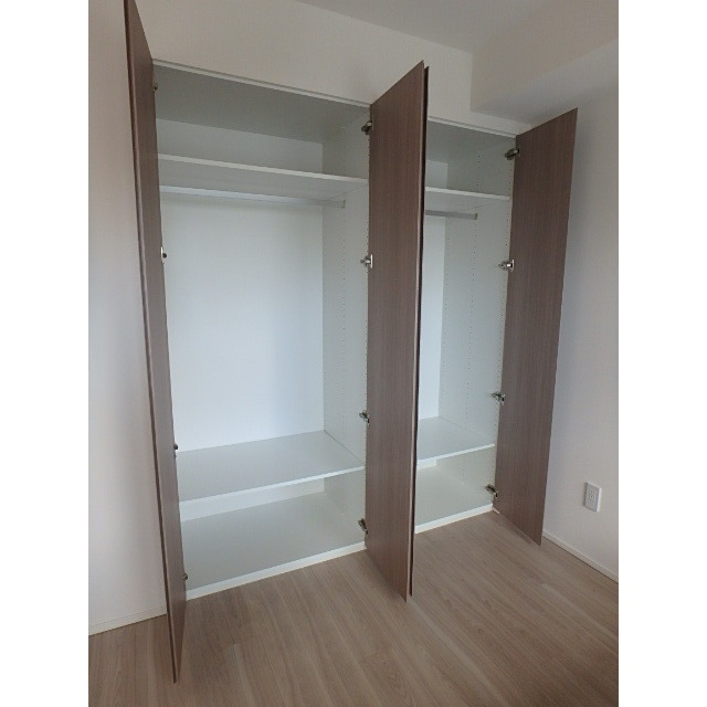 Brillia 宮前平　Hillside 内観