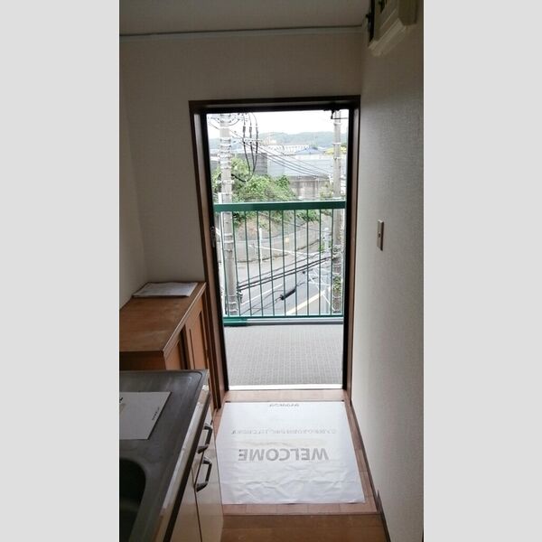 グリーンハイム桜塚410号室 玄関