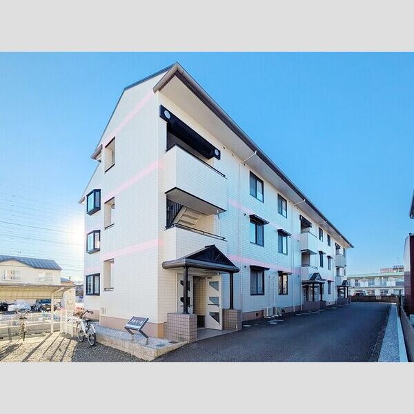 アルベールの外観画像