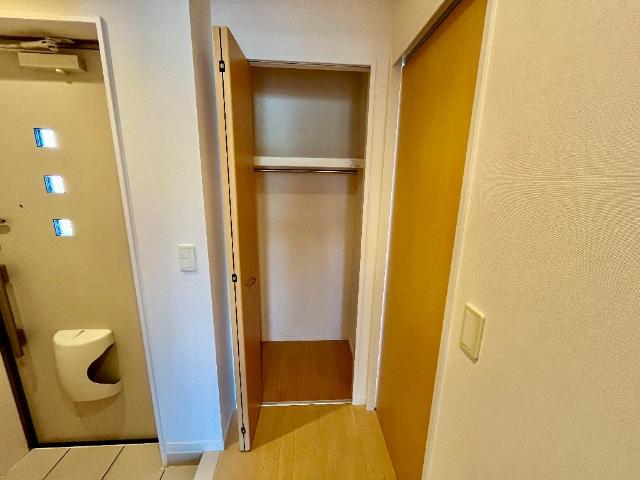 エイシーズ　コート 収納（イメージ）