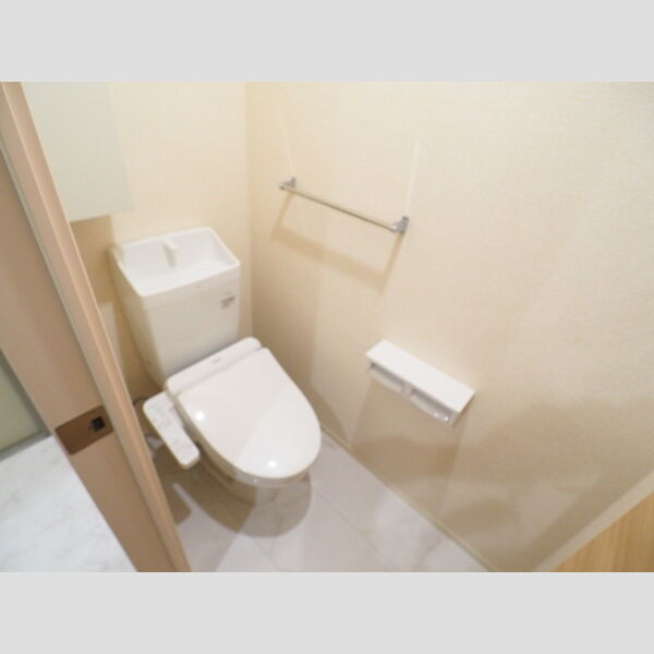 ビーグルテラス　B 温水洗浄暖房便座