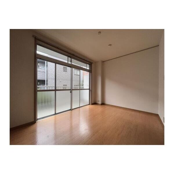 エントピアハウス202号室 リビング