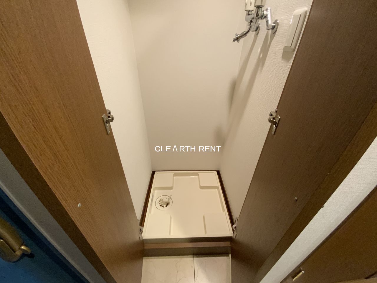 パレステュディオ新宿パークサイド9階 室内洗濯機置場