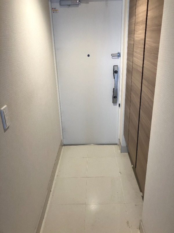 クリオ府中 玄関