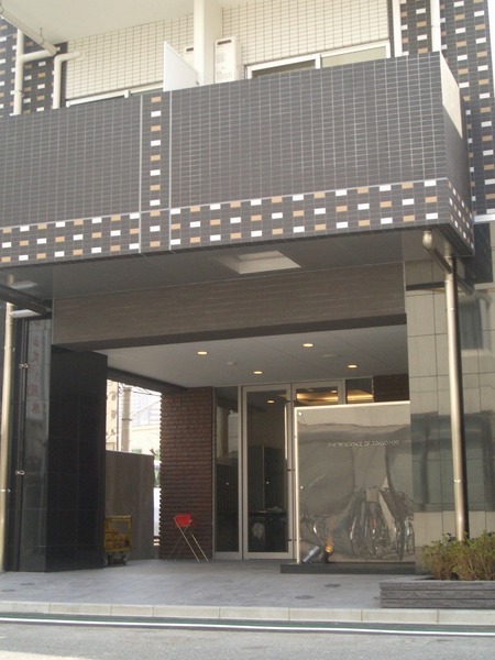 ザ・レジデンス・オブ・トーキョーＨ２０ エントランス