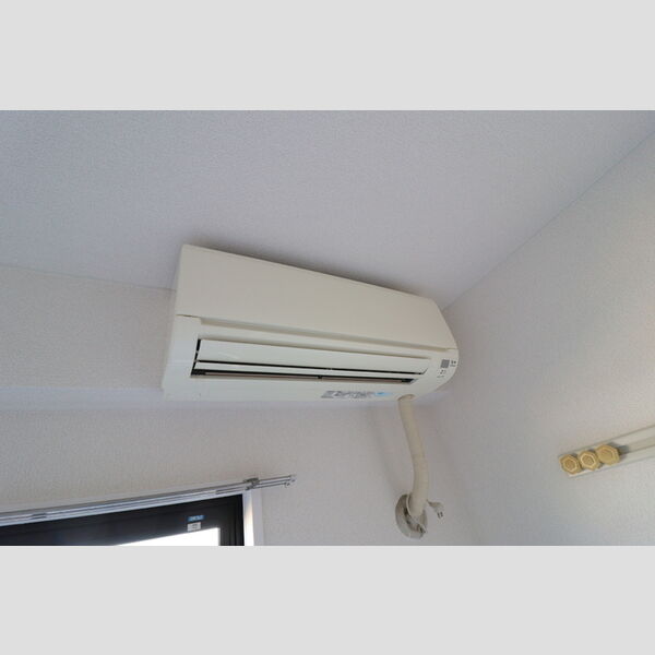 ミドルロード　壱番館605号室 エアコン