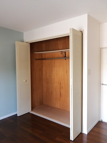 ライオンズマンション船橋飯山満台二番館 洋室約6.9畳　クロゼット