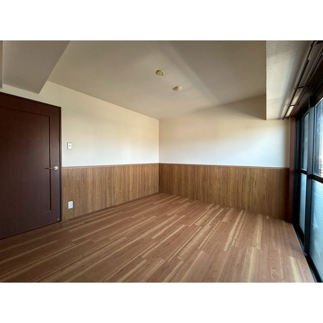 スクリップス 洋室２