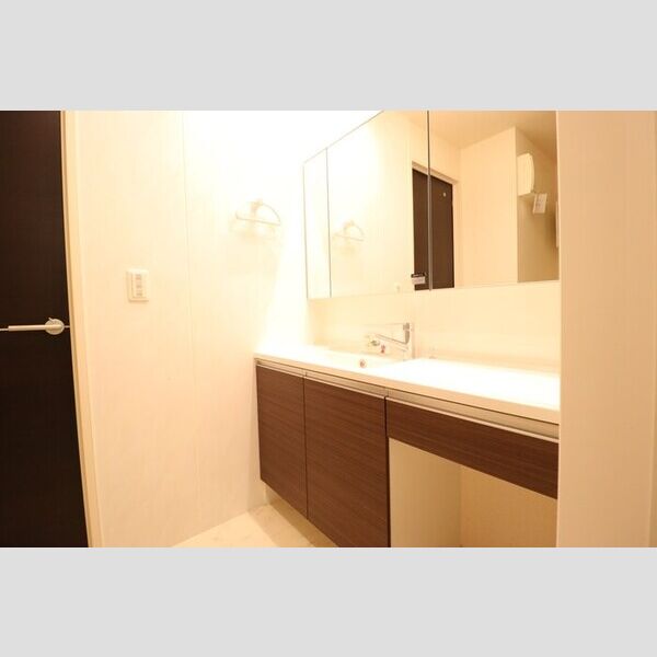リシェス　Ⅰ103号室 洗髪洗面化粧台