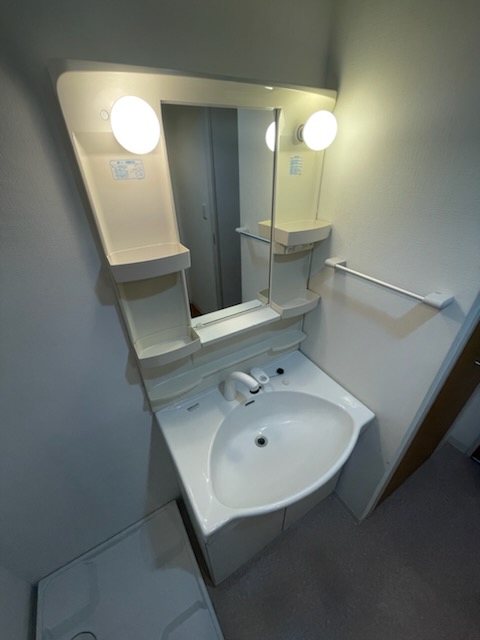 サムス南八幡0102号室 同間取り、別部屋の写真です。