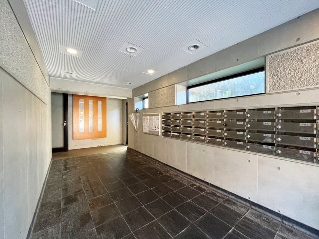 ＫＩＫビル4階 エントランス