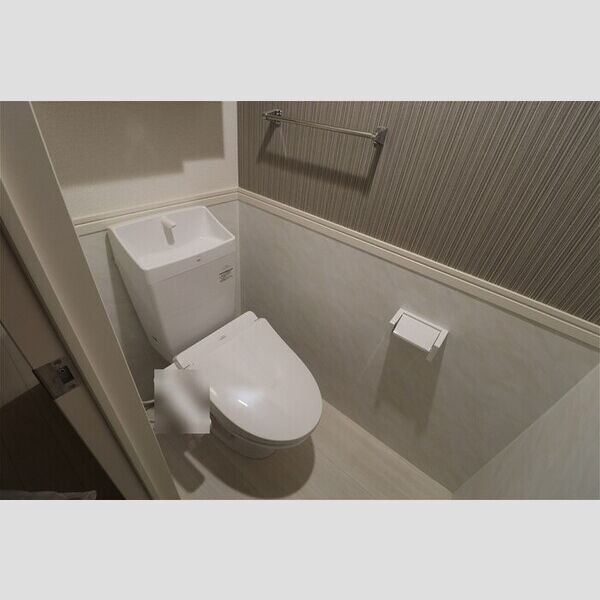 D-KISARIA　EⅠ 温水洗浄暖房便座