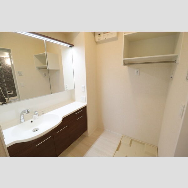 BLATT　HUS 洗面室