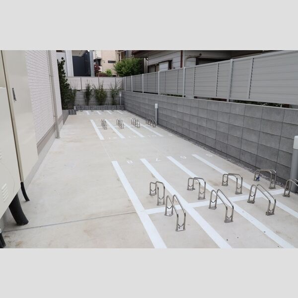 ラリュール上板橋 駐輪場