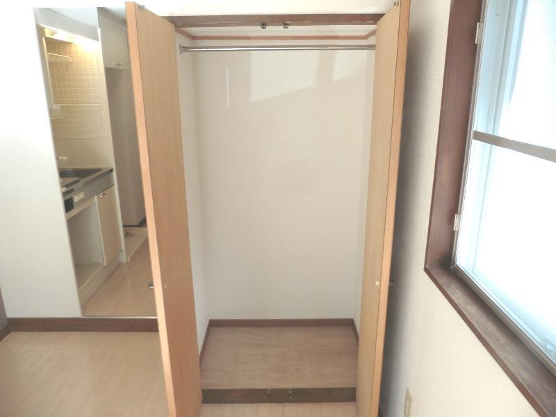 ジュネス南大沢3階 収納豊富です♪