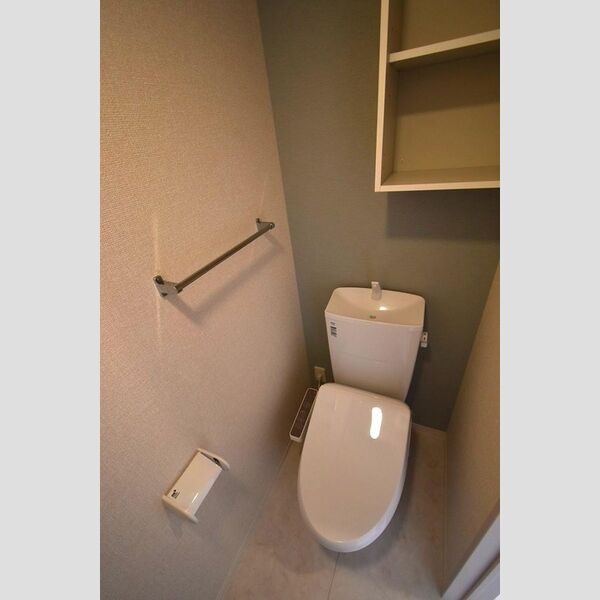 メゾン・ノアールロッシュ 温水洗浄暖房便座