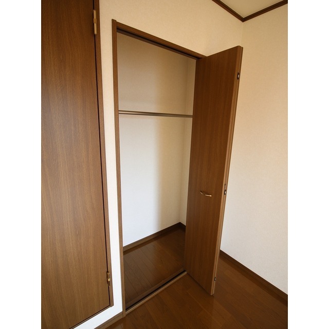 アンプルールフェール 槙202号室 内観