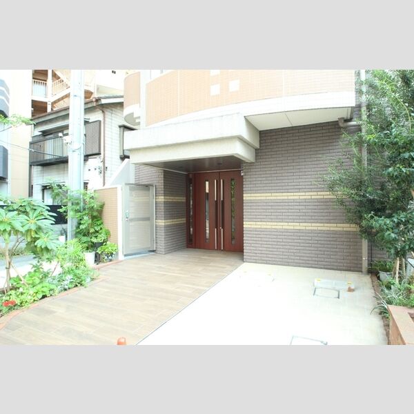 エム ドマーニ503号室 エントランス